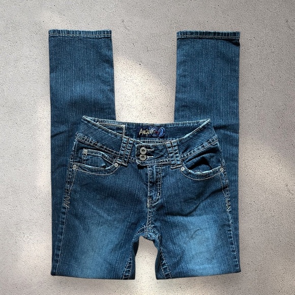 ANGELS Y2K LOW-RISE BLUE JEANS W/ CUTE BACK POCKETS - Picture 1 of 7